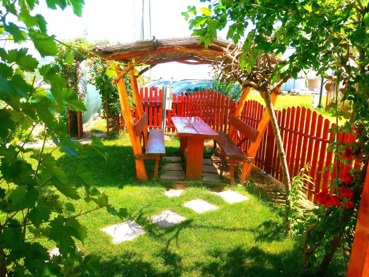 Teo Guest Rooms Băile Felix Exteriér fotografie